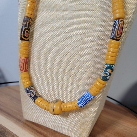 Ghanaian Krobo Bead Necklace and Bracelet Set Colorful African Beads - Picture 12 of 17